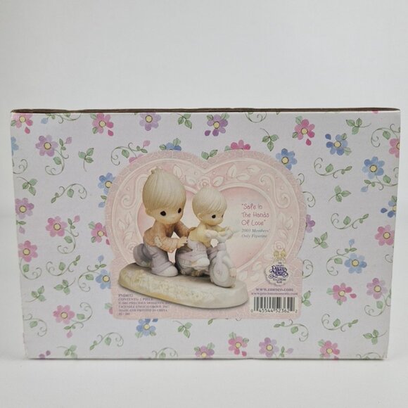 Precious Moments PM0032 Safe In The Hands Of Love 2003 Members Only Figurine - Picture 7 of 7